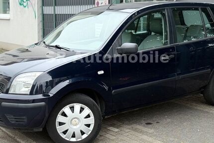 Ford Fusion 135.000 km 1.990 € Recklinghausen 45661