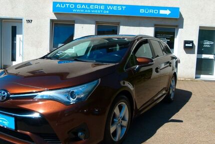 Toyota Avensis 187.464 km 9.290 &euro; Bochum 44809