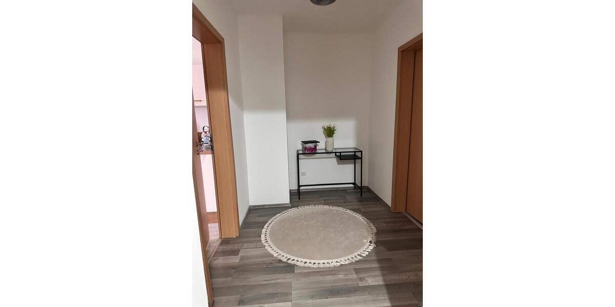 Dachgeschoßwohnung Gelsenkirchen Gelsenkirchen-Mitte - 3 Zimmer, 90 m&sup2;, 700&euro; | Angebot:25148840
