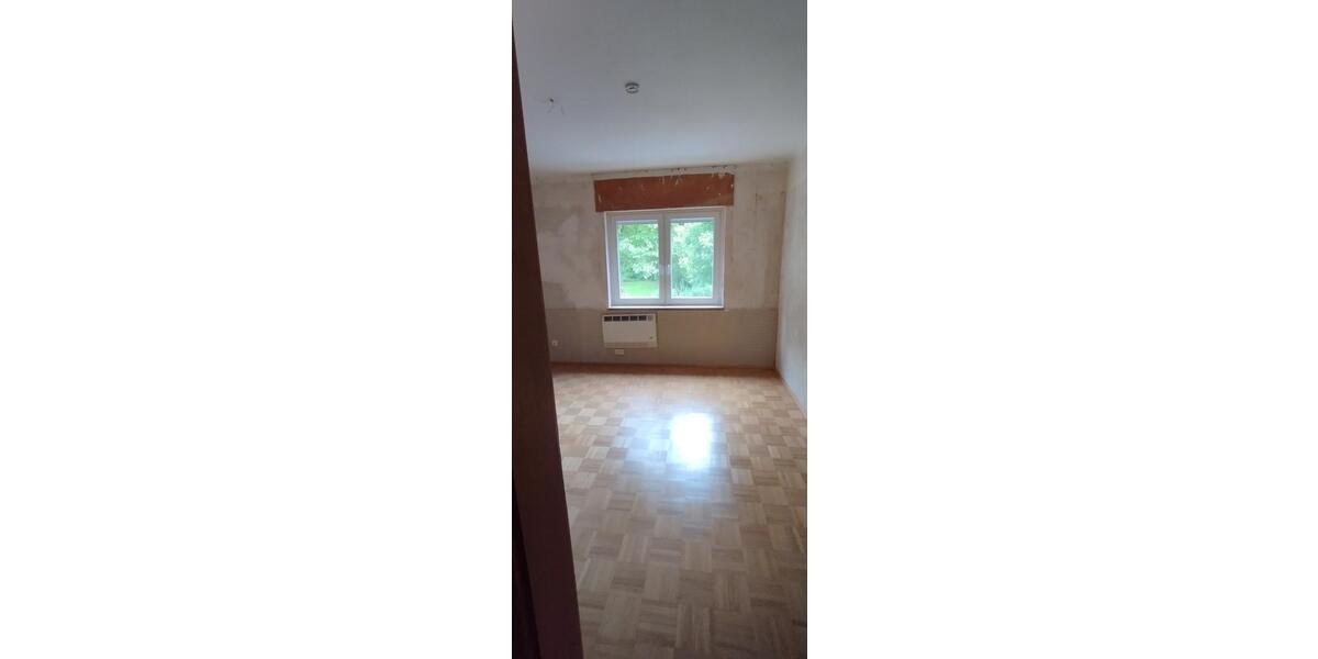 Erdgeschoßwohnung Essen Stadtbezirk VII - 2.5 Zimmer, 55 m&sup2;, 470&euro; | Angebot:26268779