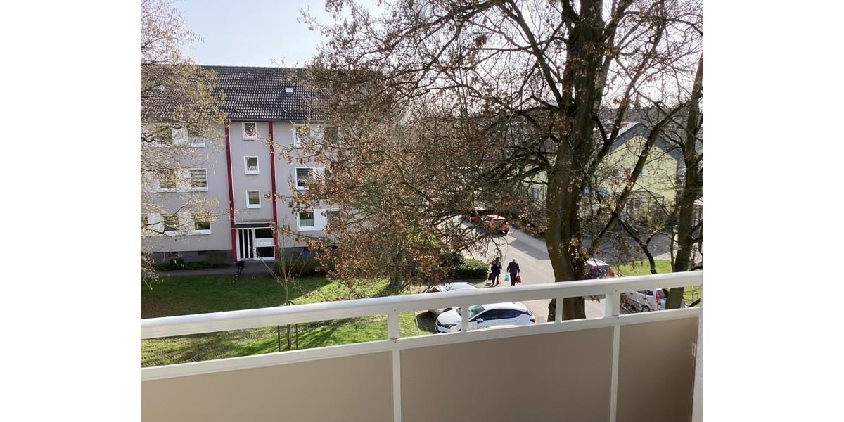 Etagenwohnung Gelsenkirchen Ückendorf - 3 Zimmer, 67 m&sup2;, 568&euro; | Angebot:25469450