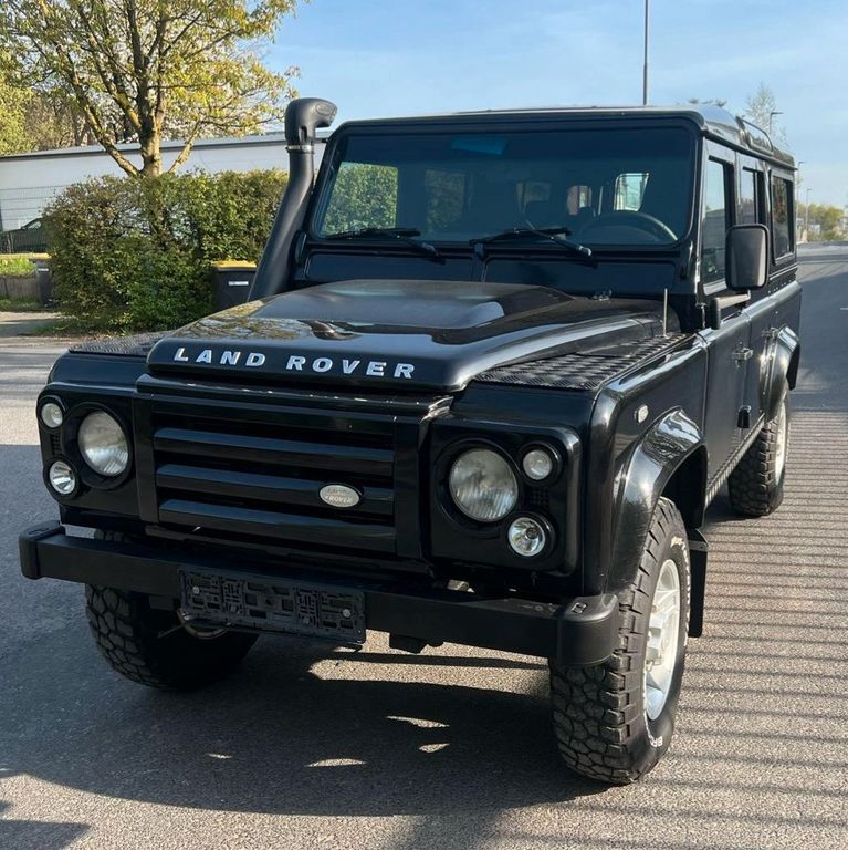 Land Rover Defender 78.000 km 35.900 € Ratingen 40882