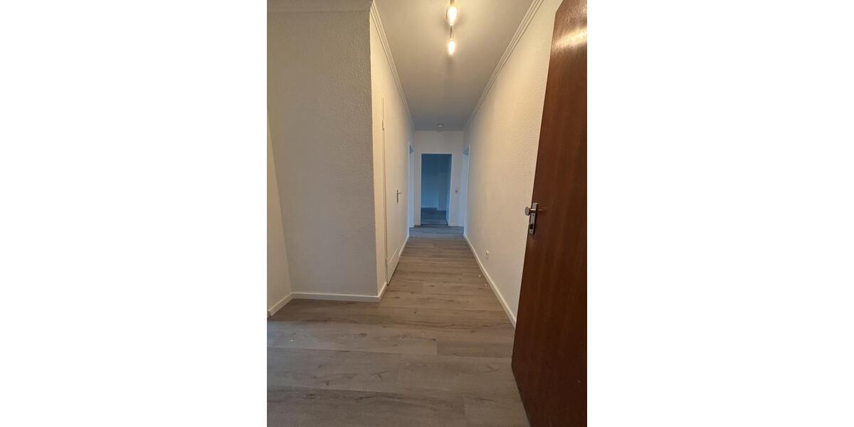 Frisch sanierte 2 Zimmer Wohnung mit Balkon in Wesel Feldstr. 48 2 zimmer