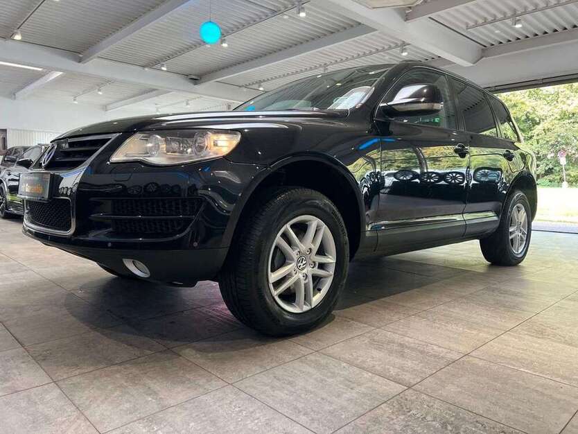 VW Touareg 199.999 km 9.800 € Datteln 45711