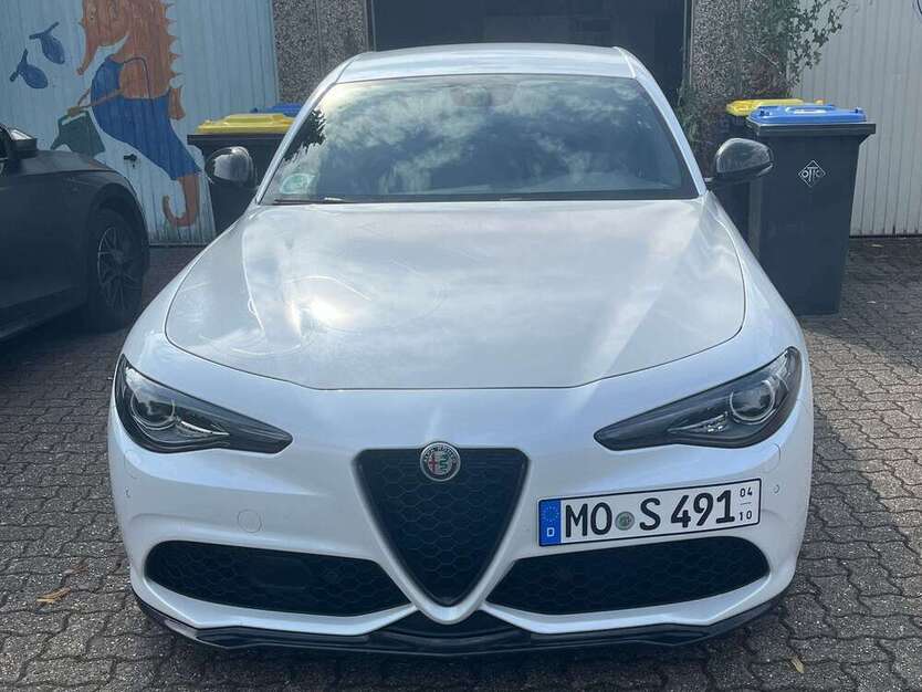Giulia