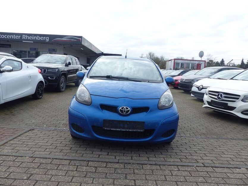 Aygo (X)