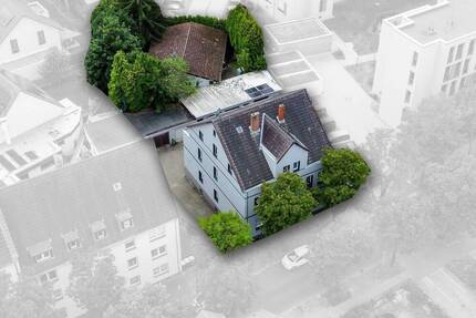 Einfamilienhaus + Mehrfamilienhaus - 7 Einheiten - 5 Garagen - freistehend 1 zimmer