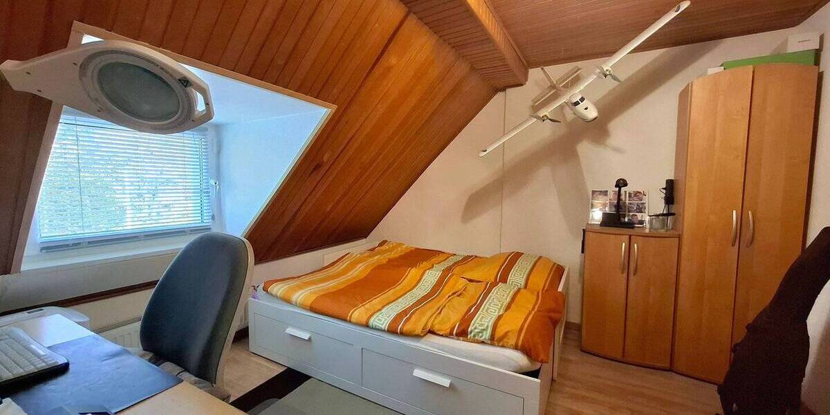 Reihenmittelhaus Bochum Weitmar - 5 Zimmer, 115 m&sup2;, 415.000&euro; | Angebot:26190380