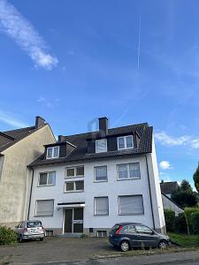 INVESTMENTCHANCE: 2 MFH + GEWERBEHOF IM PAKET 30 zimmer