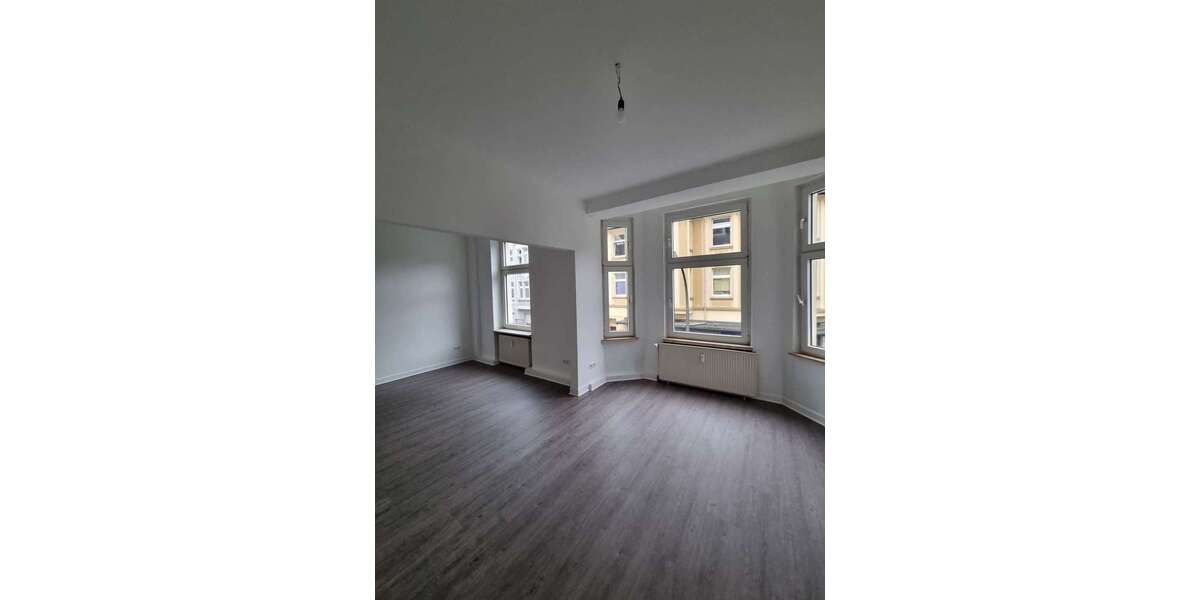 Etagenwohnung Duisburg Rheinhausen - 5 Zimmer, 145 m&sup2;, 1.410&euro; | Angebot:27425112
