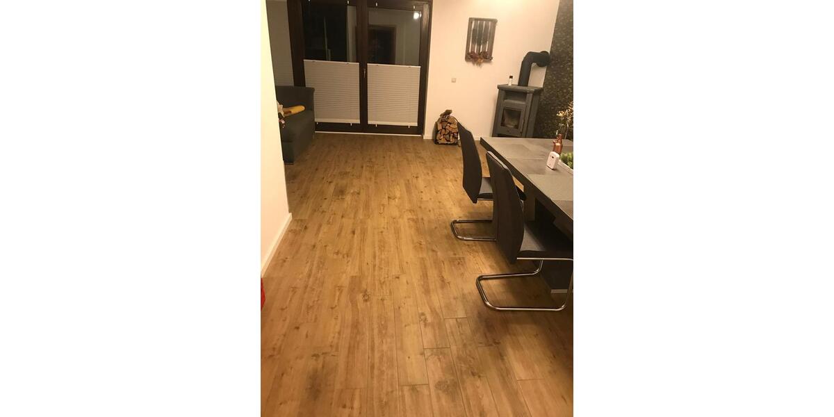 Helle 3-Zimmer-Wohnung (89 m²) mit Balkon in Hünxe 3 zimmer