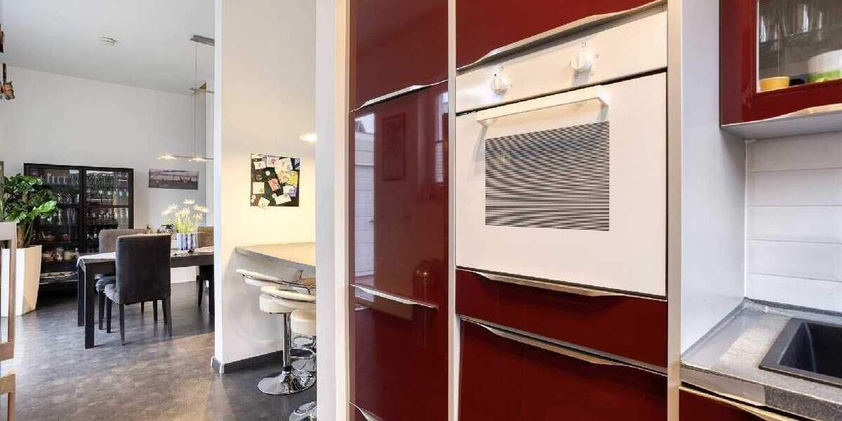 Moderne Doppelhaushälfte mit sonnigem Garten, Dachterrasse und Garage in Ratingen-Lintorf 5 zimmer