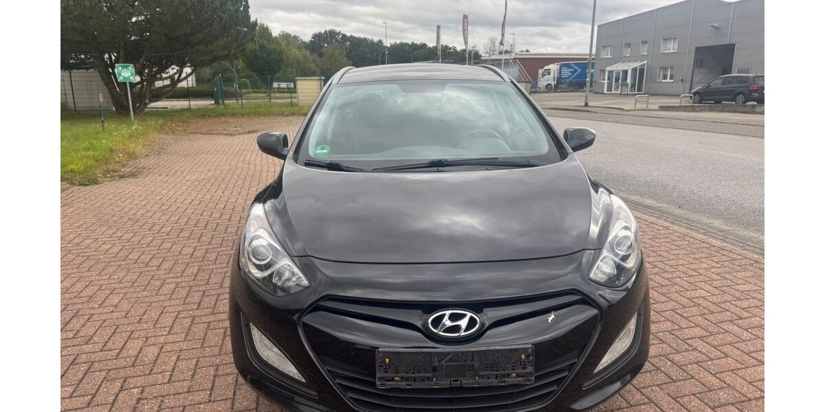 Hyundai i30 219.000 km 3.990 &euro; Hünxe 46569