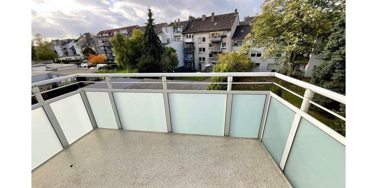 Tolle 2-Zimmer-Wohnung mit Balkon und modernem Bad! 2 zimmer