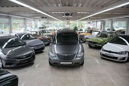 Chrysler Voyager 279.000 km 3.850 &euro; Essen 45356