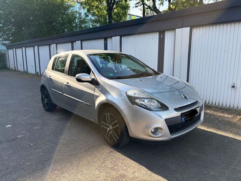 Clio