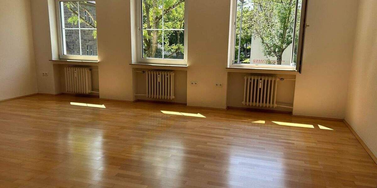 Charmante Wohnung mit EBK im Ehrenfeld 2 zimmer