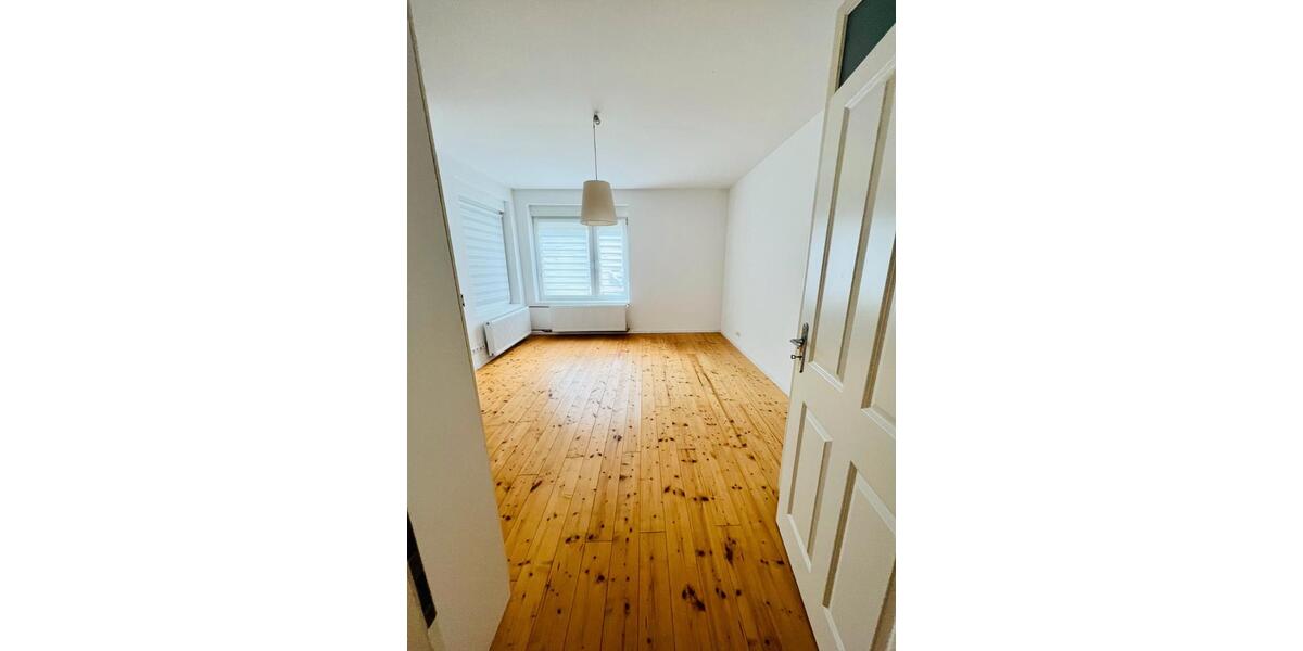 Doppelhaushälfte Gelsenkirchen Gelsenkirchen-West - 8.5 Zimmer, 160 m&sup2;, 1.590&euro; | Angebot:26241553