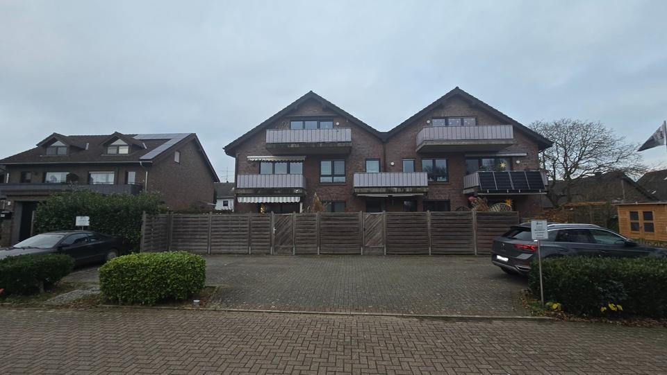 Sehr schöne und gepflegte Eigentumswohnung In Voerde - Spellen 4.5 zimmer