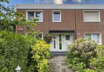 Haus zum Kaufen in Krefeld 378.000 € 111.15 m²