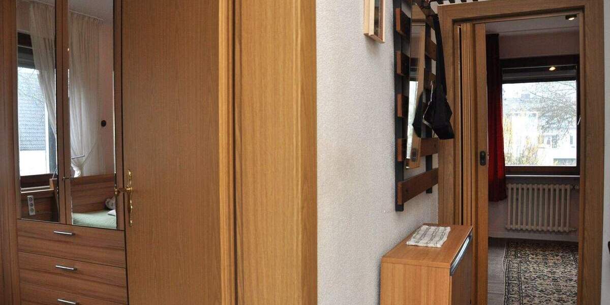 Reihenendhaus Duisburg Hochemmerich - 5 Zimmer, 87 m&sup2;, 198.000&euro; | Angebot:25744080