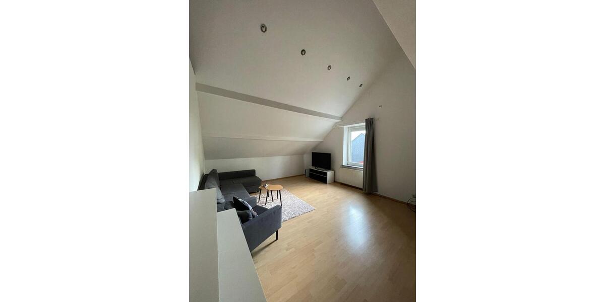 Dachgeschoßwohnung Bochum Bochum-Südwest - 3 Zimmer, 89 m&sup2;, 795&euro; | Angebot:26297058