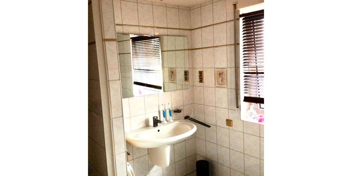 Ruhig gelegene 3 12 Raum-ETW mit Balkon 3.5 zimmer