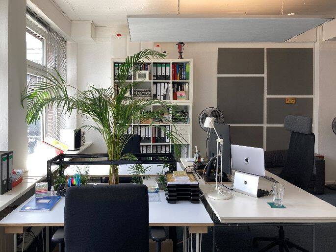 Gut ausgestatteter Arbeitsplatz in Bochum - All-in-Miete