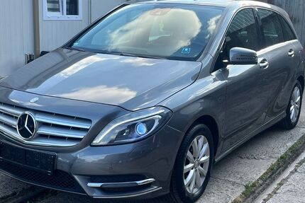 Mercedes-Benz B 200 180.000 km 8.500 &euro; Hattingen 45525