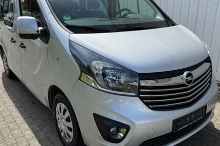 Opel Vivaro 167.000 km 9.999 &euro; Wesel 46485
