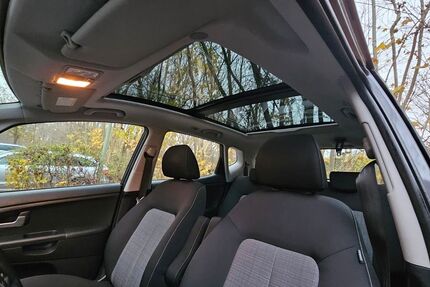 Kia Venga 123.060 km 7.500 € Essen 45279