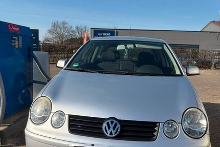 VW Polo 105.000 km 1.800 &euro; Voerde 46562