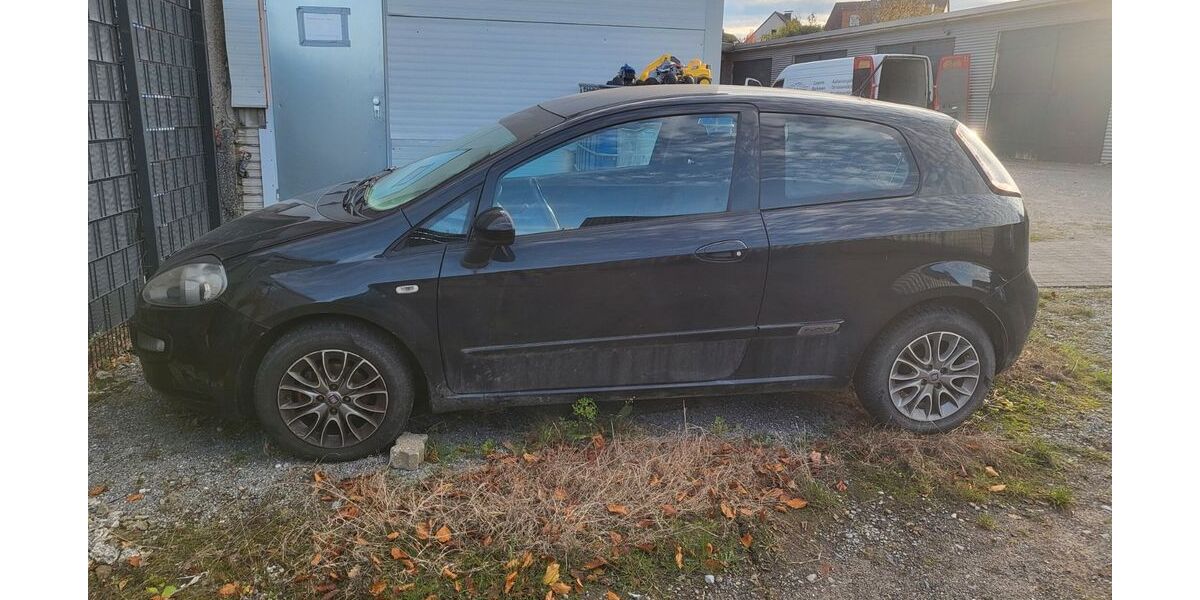 Fiat Punto 120.000 km 1.799 &euro; Castrop-Rauxel 44575