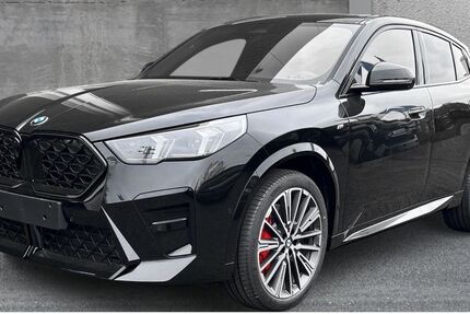 BMW X2 3.999 km 53.900 € Recklinghausen 45659