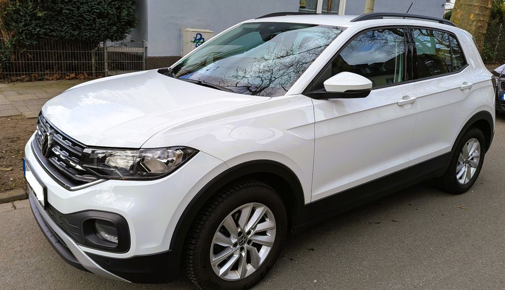 VW T-Cross 132.000 km 16.900 &euro; Duisburg 47269