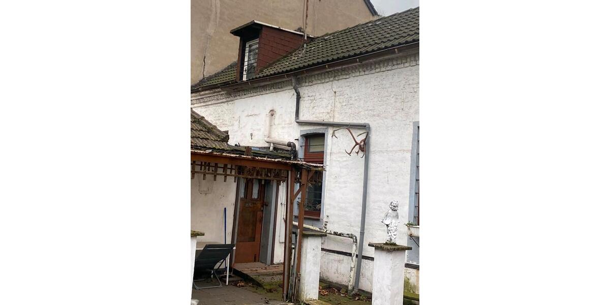 Einfamilienhaus Duisburg Hamborn - 6 Zimmer, 130 m&sup2;, 165.000&euro; | Angebot:27112091