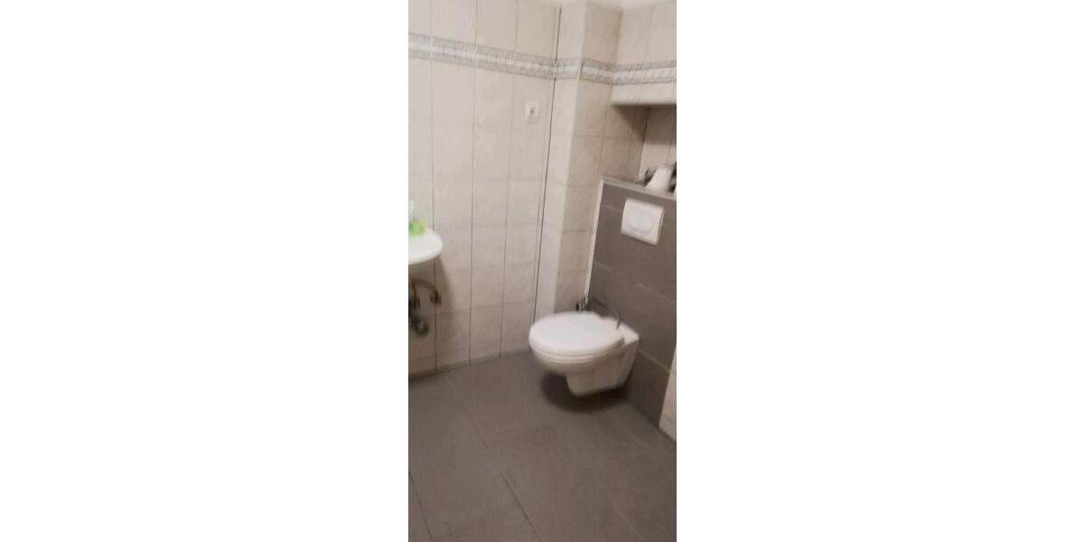 Oberhausen Sterkrade Toor Eingentumer Wohnungn Zu Vermiten 5 zimmer