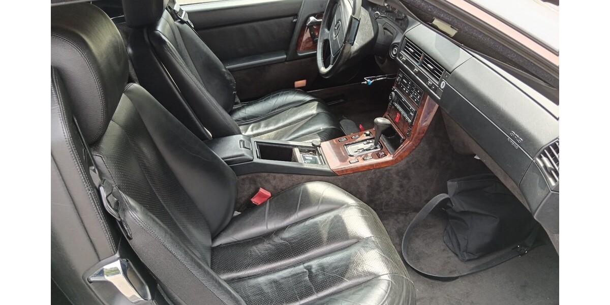 Mercedes-Benz SL 300 144.500 km 20.000 € Essen 45121