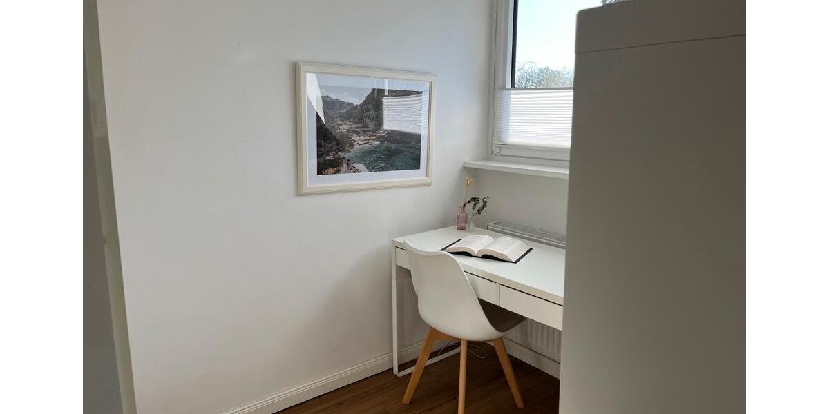 Dachgeschoßwohnung Essen Stadtbezirk IV - 4 Zimmer, 79 m&sup2;, 255.000&euro; | Angebot:27624224