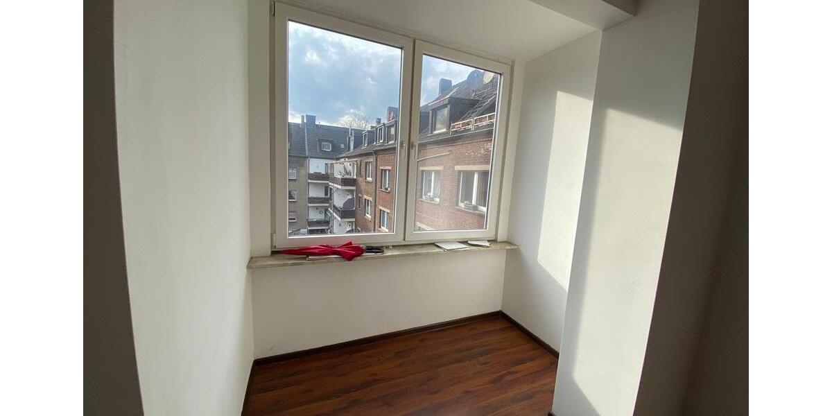 Etagenwohnung Duisburg Mittelmeiderich - 1 Zimmer, 68 m&sup2;, 99.000&euro; | Angebot:25611402