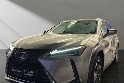Lexus UX 19.946 km 29.950 &euro; Wesel 46485