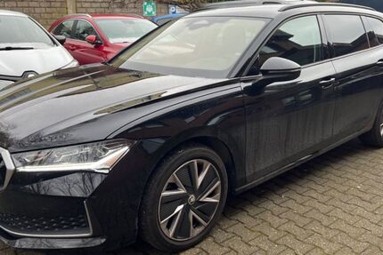 Skoda Superb 25.000 km 33.500 &euro; Bochum 44793
