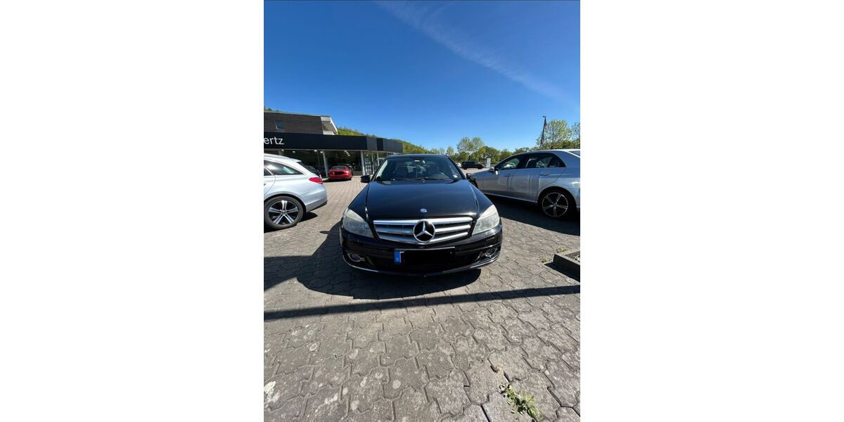 Mercedes-Benz C 250 274.000 km 8.500 &euro; Moers 47445