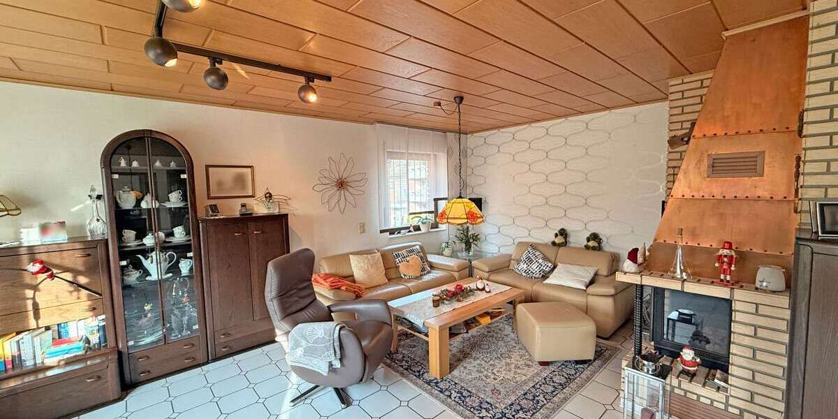 Etagenwohnung Dinslaken Lohberg - 4 Zimmer, 116 m&sup2;, 259.000&euro; | Angebot:24621870