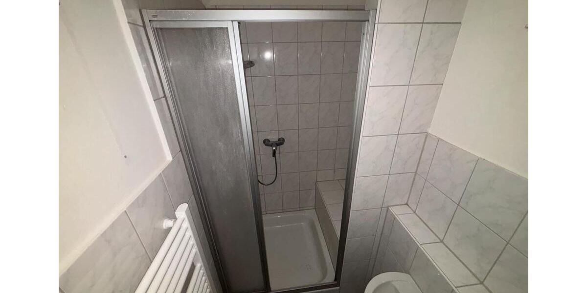 Etagenwohnung Gelsenkirchen Gelsenkirchen-Nord - 4 Zimmer, 96 m&sup2;, 1.100&euro; | Angebot:25356272