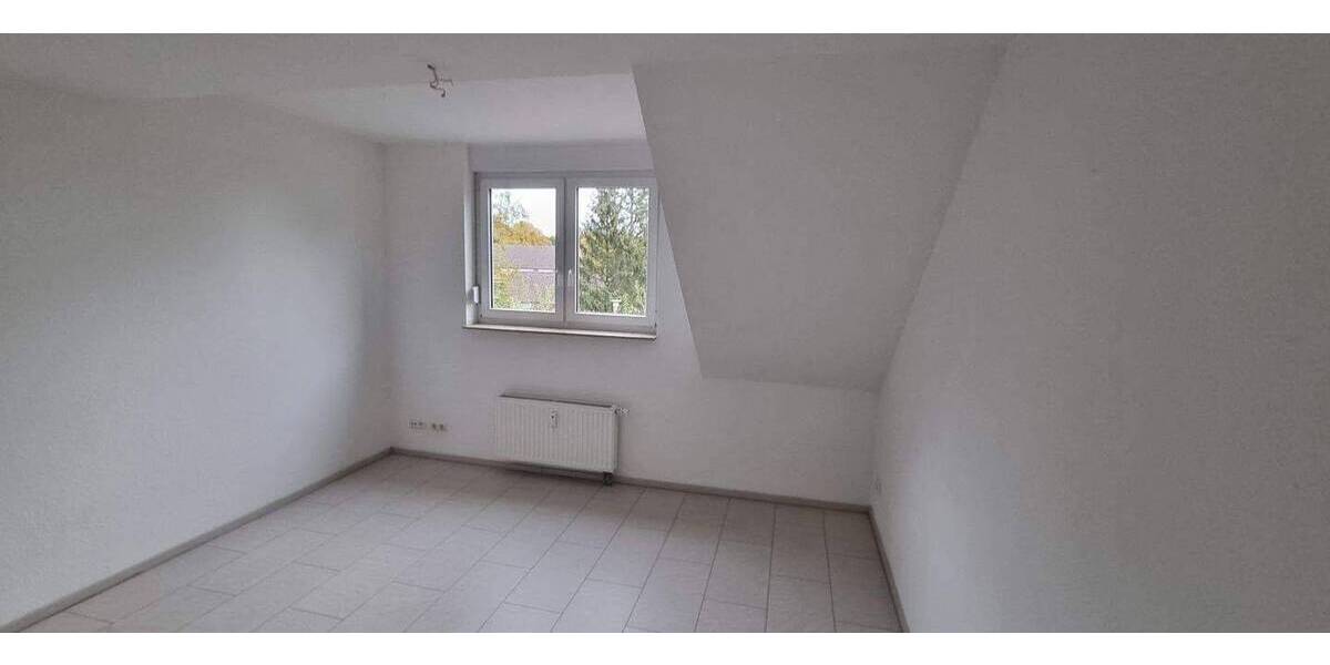Etagenwohnung Oberhausen Sterkrade-Mitte - 3 Zimmer, 90 m&sup2;, 680&euro; | Angebot:26920815