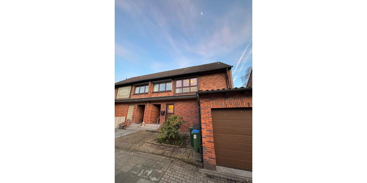 Doppelhaushälfte Oberhausen Schmachtendorf - 5 Zimmer, 120 m&sup2;, 479.000&euro; | Angebot:25250334