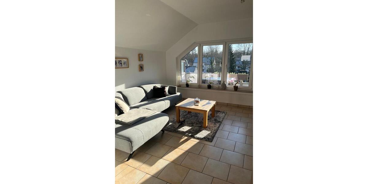 Dachgeschoßwohnung Bochum Günnigfeld - 3.5 Zimmer, 90 m&sup2;, 249.000&euro; | Angebot:25638269