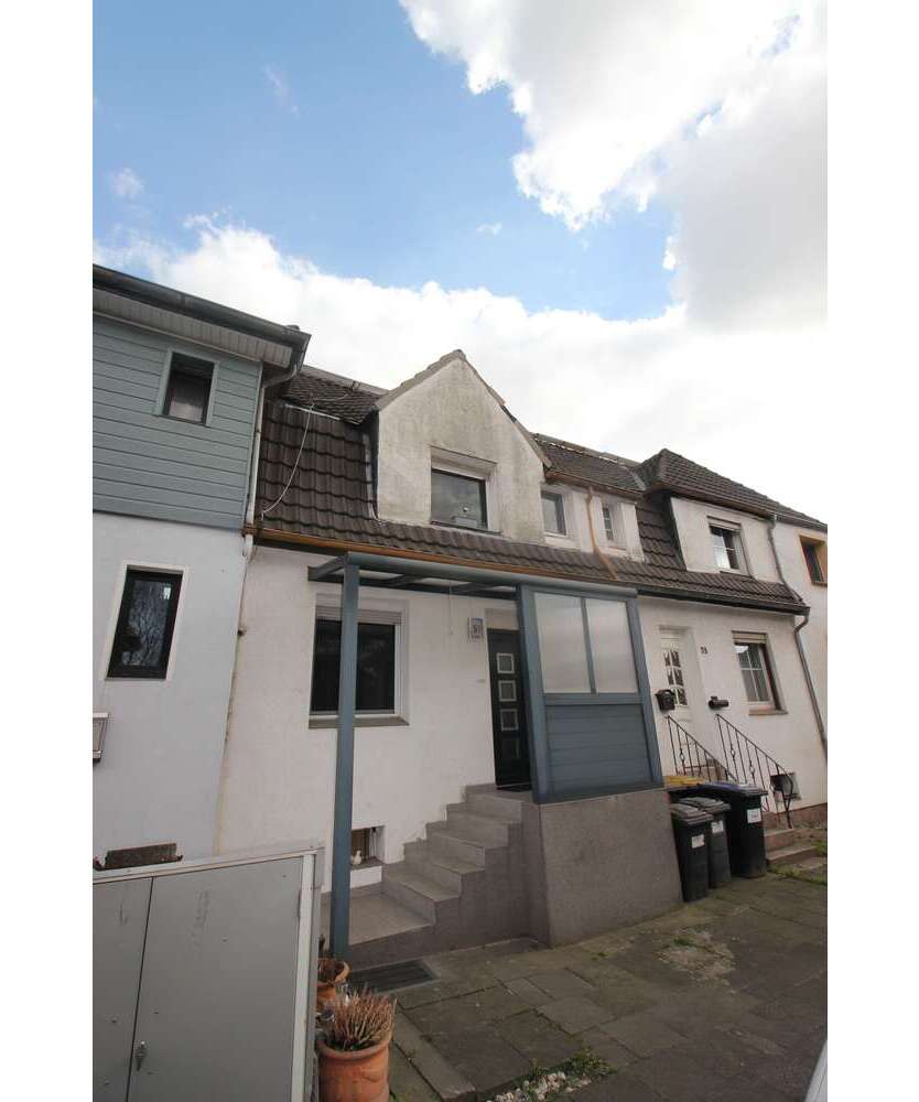 Haus zum Kaufen in Duisburg 330.000 € 100 m²