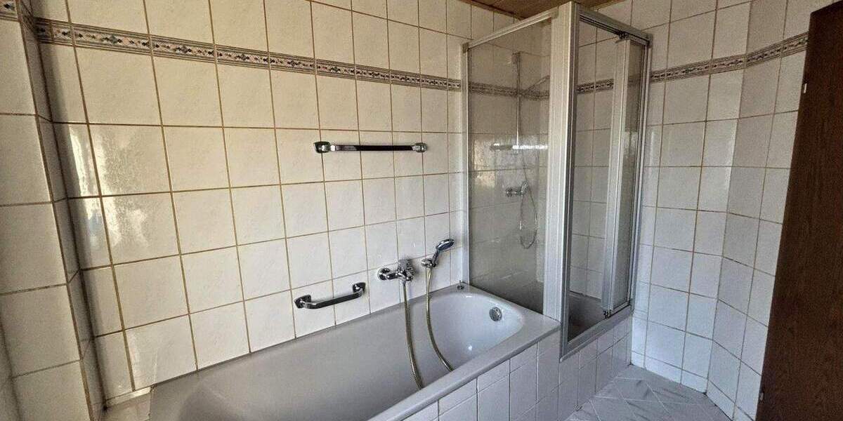 Doppelhaushälfte Neukirchen-Vluyn Vluyn - 4 Zimmer, 120 m&sup2;, 339.000&euro; | Angebot:25741175